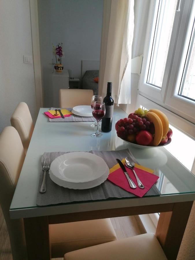Apartman Petra Pula Zewnętrze zdjęcie